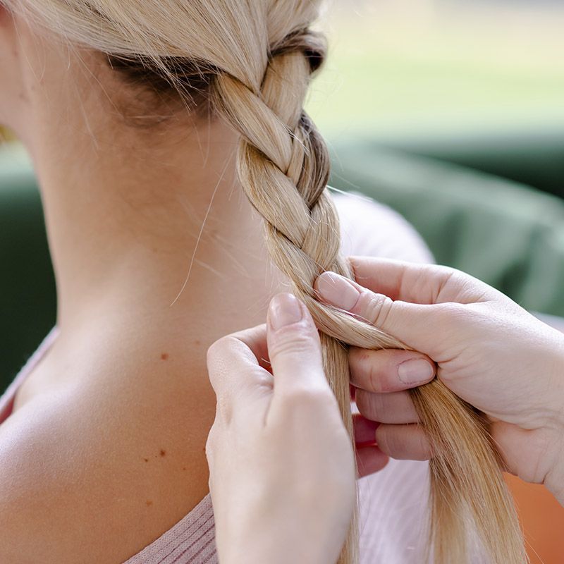 Ways To Prevent Hair Loss During Chemotherapy - Boldsky.com